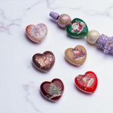 23mm Christmas Heart Beads (5pcs)